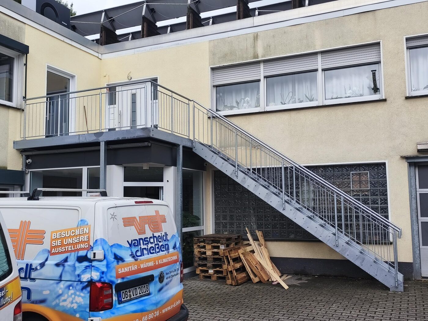 Außentreppe mit Podest